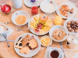 米兰大酒店，位于基安奇安诺泰尔梅的酒店