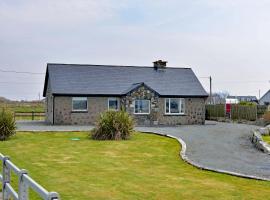 Cottage 102 - Ballyconneely，位于巴利康尼利的酒店