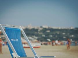 瑞欧酒店，位于瓦斯托的酒店