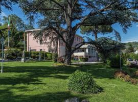 Hotel Beatrice，位于埃斯泰的酒店