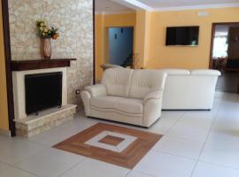 Hotel Quadrifoglio，位于塔瓦娜的酒店