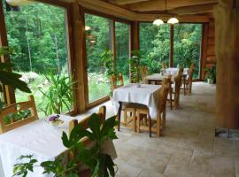 Chambres d'hôtes Les Rondins De La Fecht，位于米特拉克的酒店