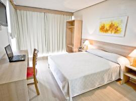 Hotel Dan Inn Express Porto Alegre - Proximo Estadio Beira Rio - 6km，位于阿雷格里港Porto Alegre City Centre的酒店