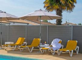 Locations de Vacances Le Clos Rhea，位于圣马丹德雷的酒店