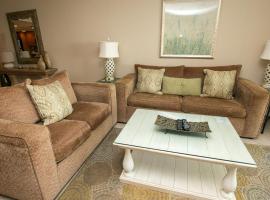 Edgewater Beach Resort 602 Destin (Condo)，位于德斯坦的酒店
