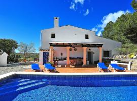 Holiday Home Fonsala by Interhome，位于Paratella的酒店