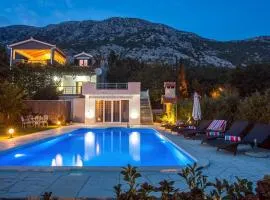 Villa Golden Garden with 50sqm private pool