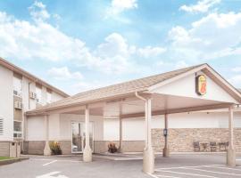 Super 8 by Wyndham Kenora，位于肯诺拉的酒店