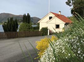 Skogstad Holiday Home，位于Selje的度假屋