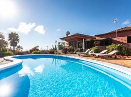 Home2Book Luxury Villa Luna de Tacoronte Pool，位于拉拉古纳的豪华酒店