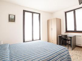 albergo bellavista，位于Re的酒店