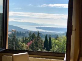 casa Monia，位于罗伊的酒店