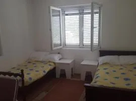 Room 4 U