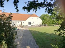 Rosengaard holiday apartment and B&B，位于Bramming的酒店