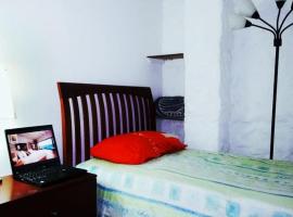 Hotel El Sol Mesitas，位于埃尔科莱希奥的酒店