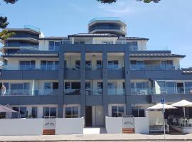 Pavilion Beachfront Apartments，位于芒格努伊山的酒店