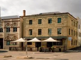 Moss Hotel