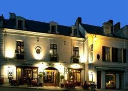 Hostellerie La Croix Blanche，位于丰特夫罗拉拜的酒店
