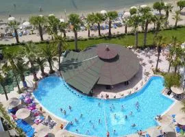 帕金阿雅斯度假村