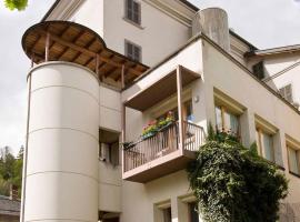 布雷西亚阿尔伯格餐厅酒店，位于科莱雷的酒店