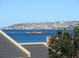 Bob Bouwer Sea View Apartment