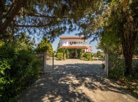 Villa Ampelos