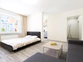 Central 3BR & 4BR Stays