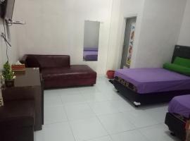 Penginapan Jokowi Krui RedPartner，位于Krui的酒店