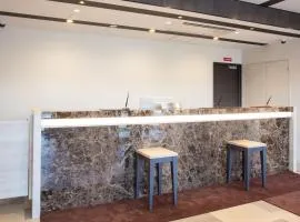 坂井駅前南开吴竹酒店