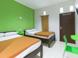 Hotel Warta Putra