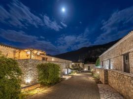 Semantron Traditional Village，位于季亚科普通的酒店