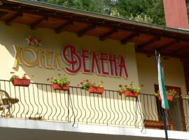 Velena Hotel，位于阿普里尔齐的酒店