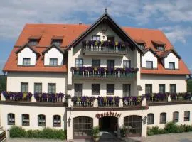 Goldener Hirsch