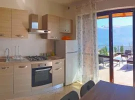 La Quiete 27 Lake view by Gardadomusmea