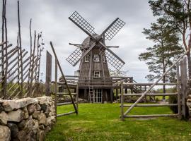 Windmill - Summer house，位于Mõega的木屋