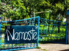 Namaste Hostel & Camping，位于巴尔的酒店