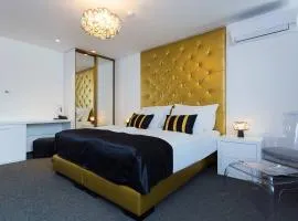 B Gold Luxury rooms B&B
