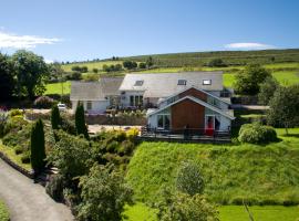 Wicklow Way Lodge，位于威克洛Glenmacnass Waterfall附近的酒店