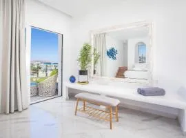 Ammos Luxury Suites