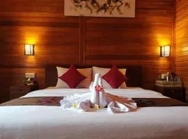 Kamasan Cottage By Reccoma