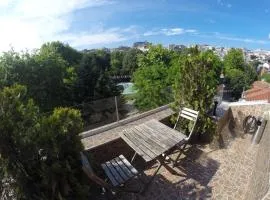 迈丹套房公寓式酒店