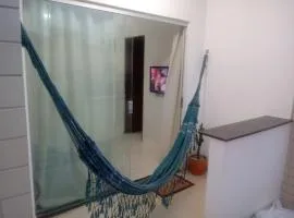 Apartamento aconchegante 2 quartos com suíte na praia de Guaibim