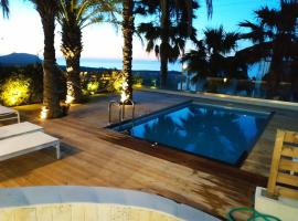 Cretan Luxury Villa by Smaris Collection，位于库基尼坎尼奥的酒店