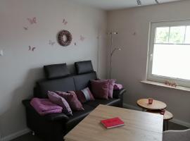 Ferienwohnung Hafenliebe-Greetsiel，位于特希尔的酒店