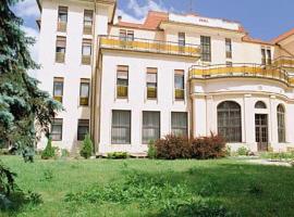 Hunguest Hotel Park，位于巴拉顿城堡的酒店