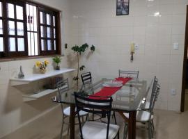 Casa Beatles Hostel Bauru，位于巴乌鲁的酒店