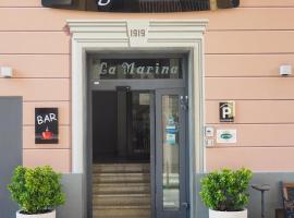 Albergo La Marina B&B，位于德瓦玛丽娜的酒店