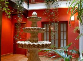安达卢斯旅馆，位于科尼尔-德拉弗龙特拉的酒店