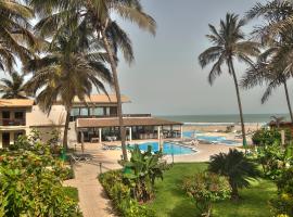 Sunset Beach Hotel，位于Sere Kunda NDing的酒店
