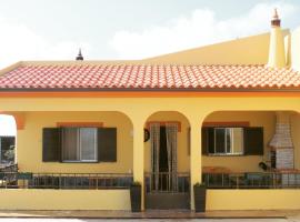 Abrigo das Nortadas，位于维拉多比斯坡的自助式住宿